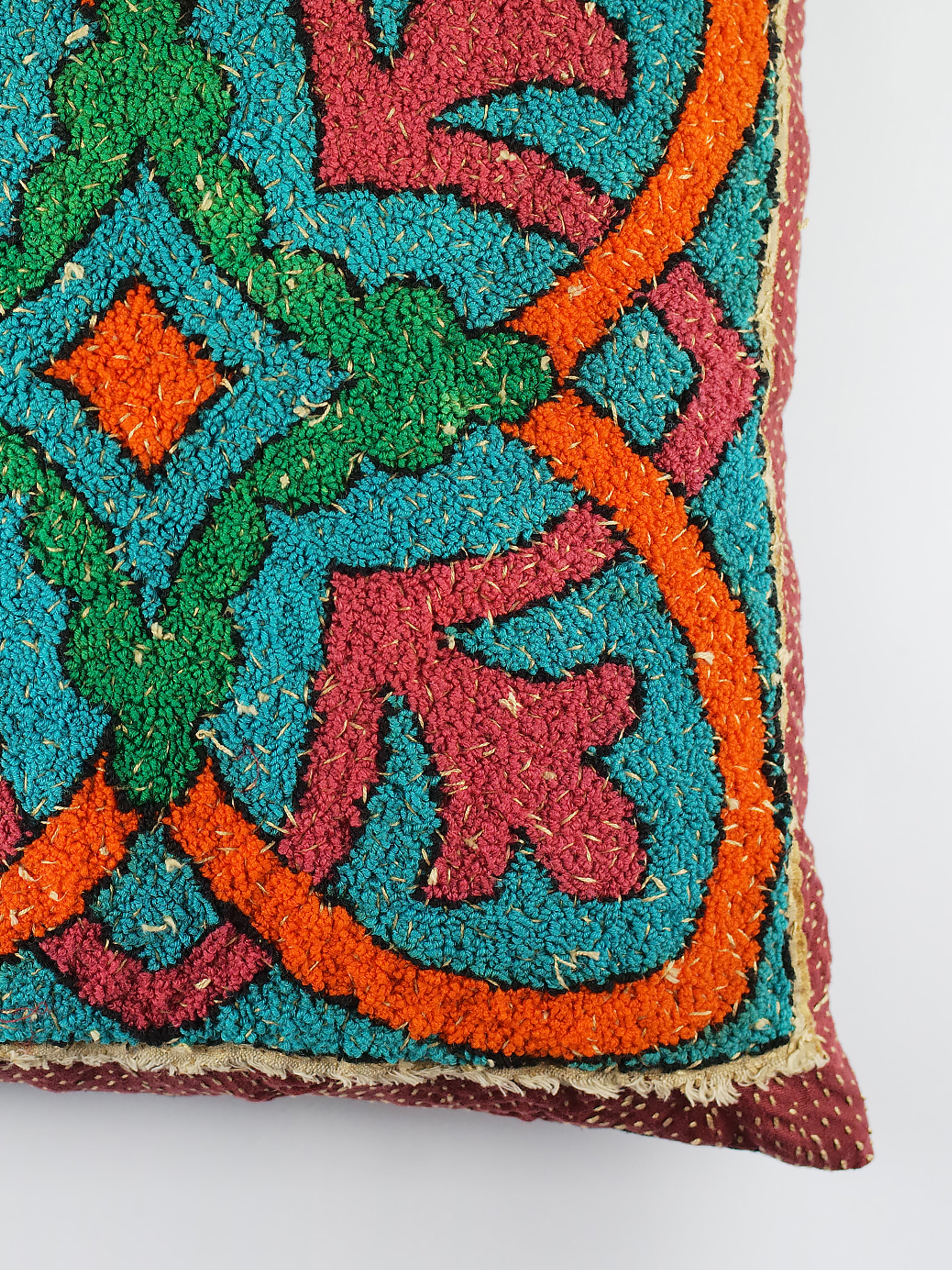 Arts & Crafts Woollen Needlepoint Cushion | 1370