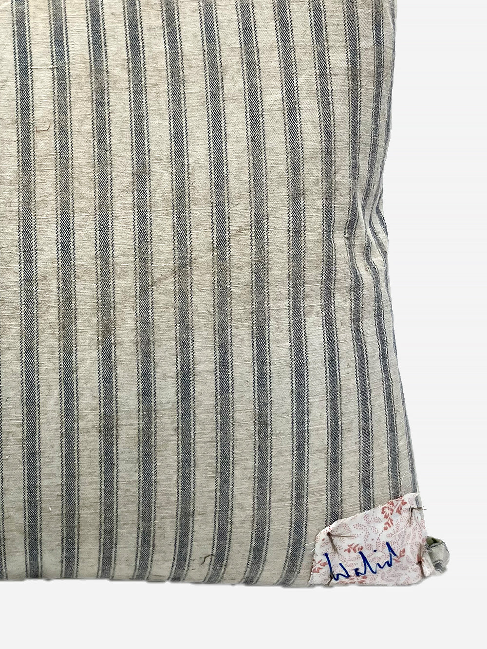 1920s English Woollen Needlepoint Cushion | 1665
