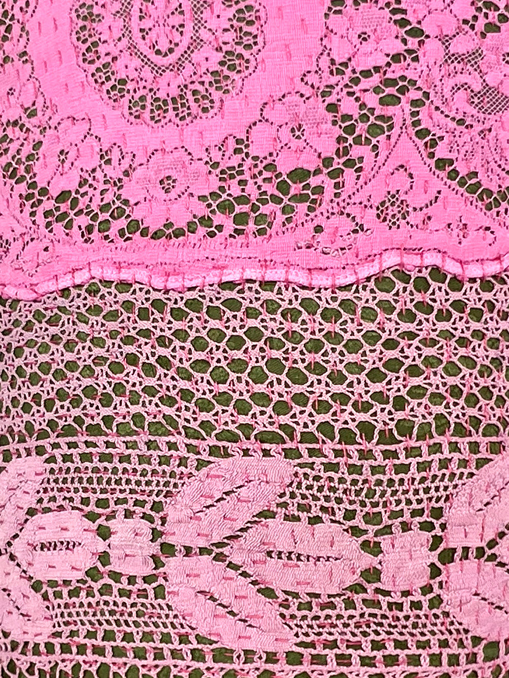 19th Century French Lace Cushion | 1680
