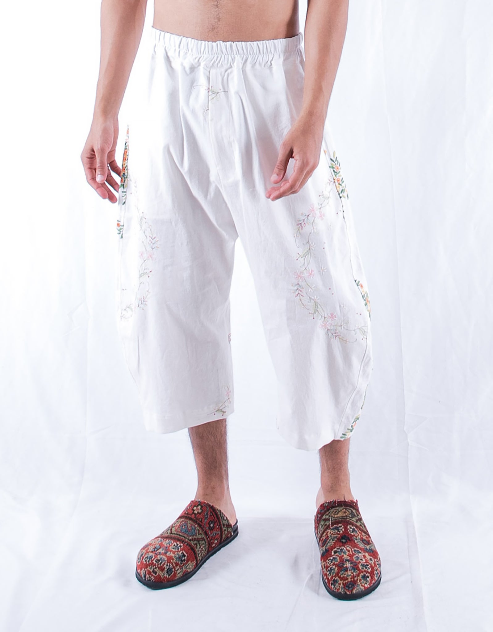 1920s Embroidered Linen Hitomi Trousers