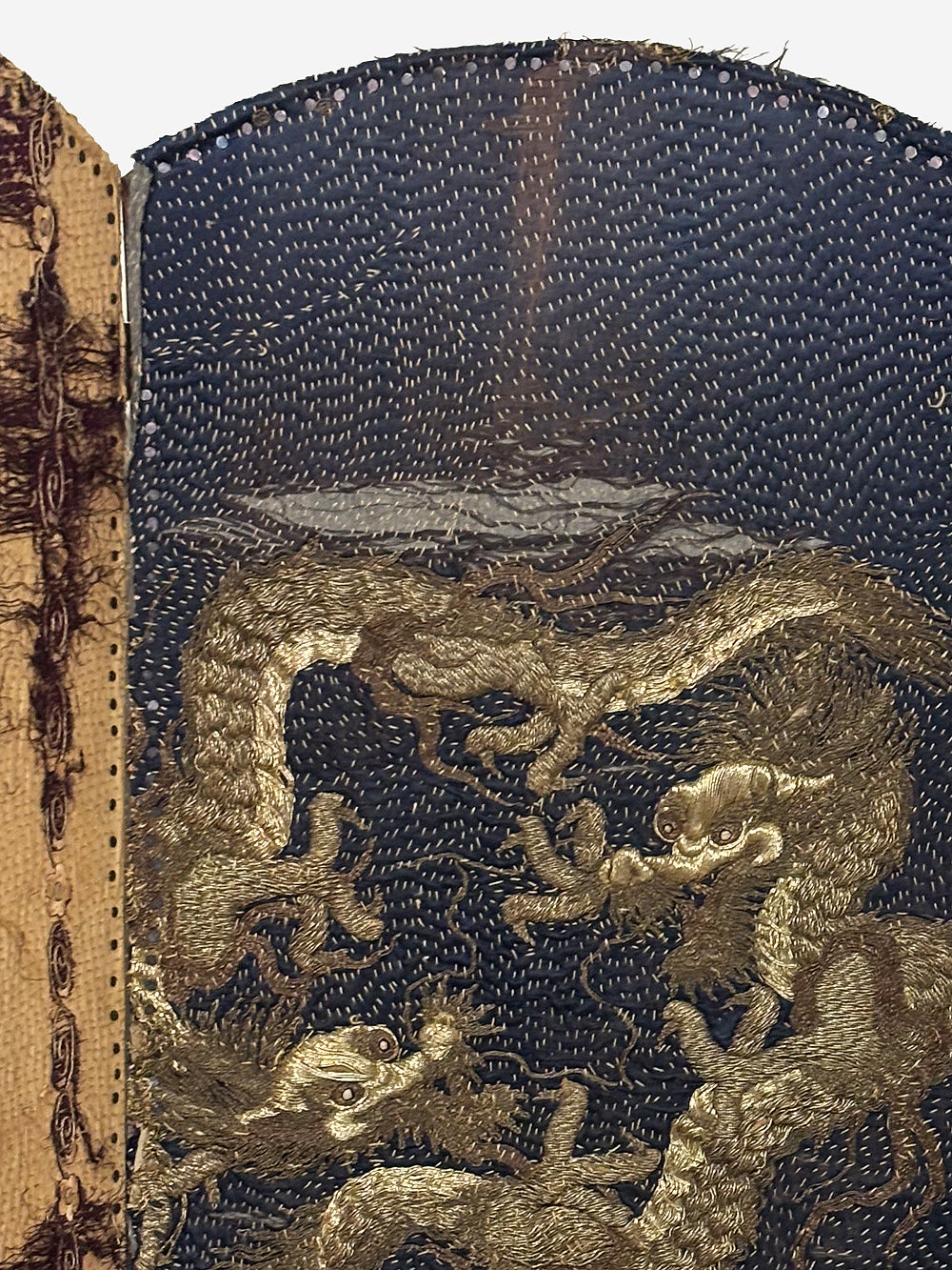 19th Century Qing Dynasty Embroidery Screen | 002