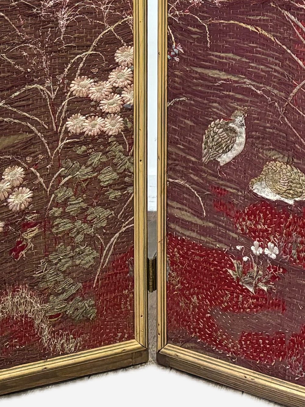 19th Century Qing Dynasty Embroidery Screen | 003