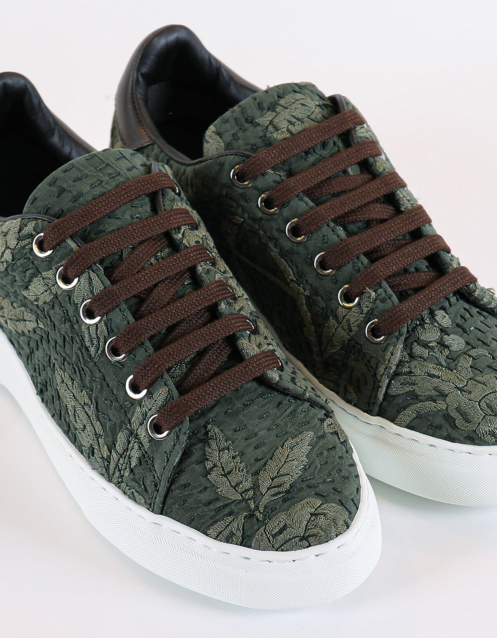 Round Toe Lace Ups | Size 37
